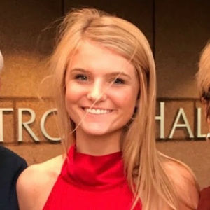 Meet your Posher, Leanne